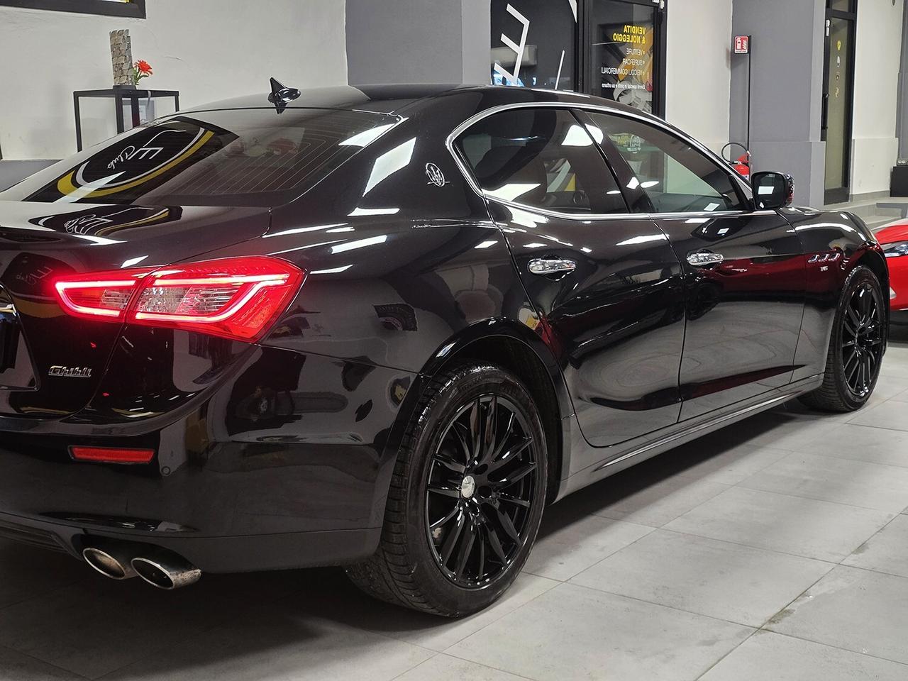 Maserati Ghibli III 3.0 V6 ds 250cv auto GARANZIA 12 MESI_SERVICE BOOK_SPORT_KEYLESS