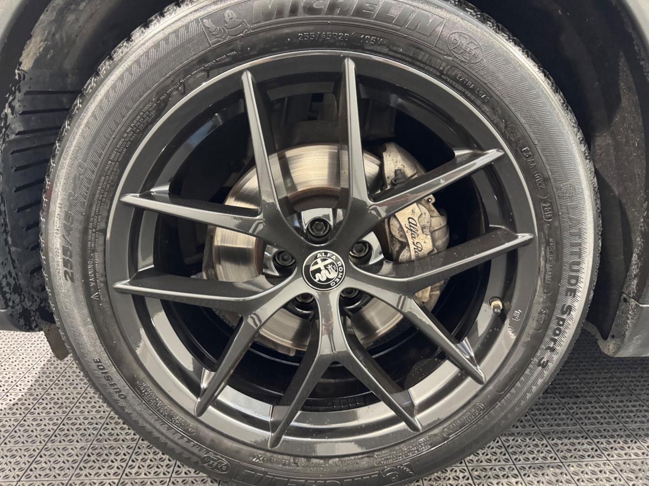 Alfa Romeo Stelvio 2.2 Turbodiesel 190 CV AT8 Q4 Sprint