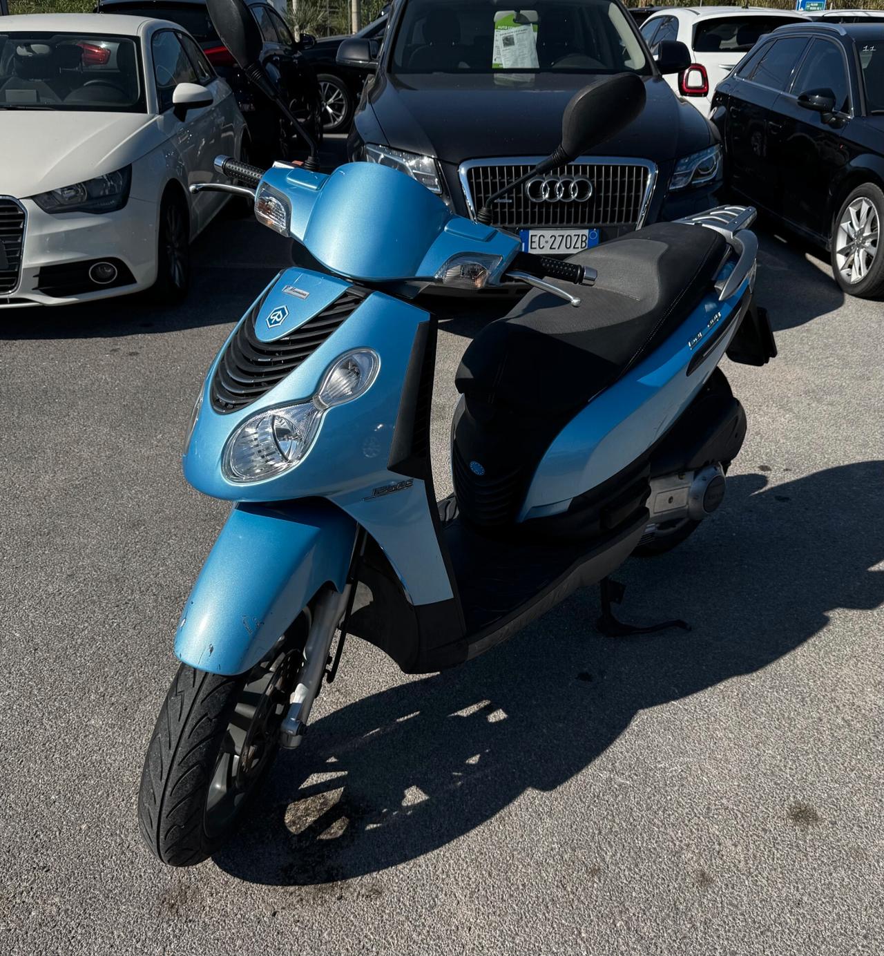 Piaggio Carnaby 125
