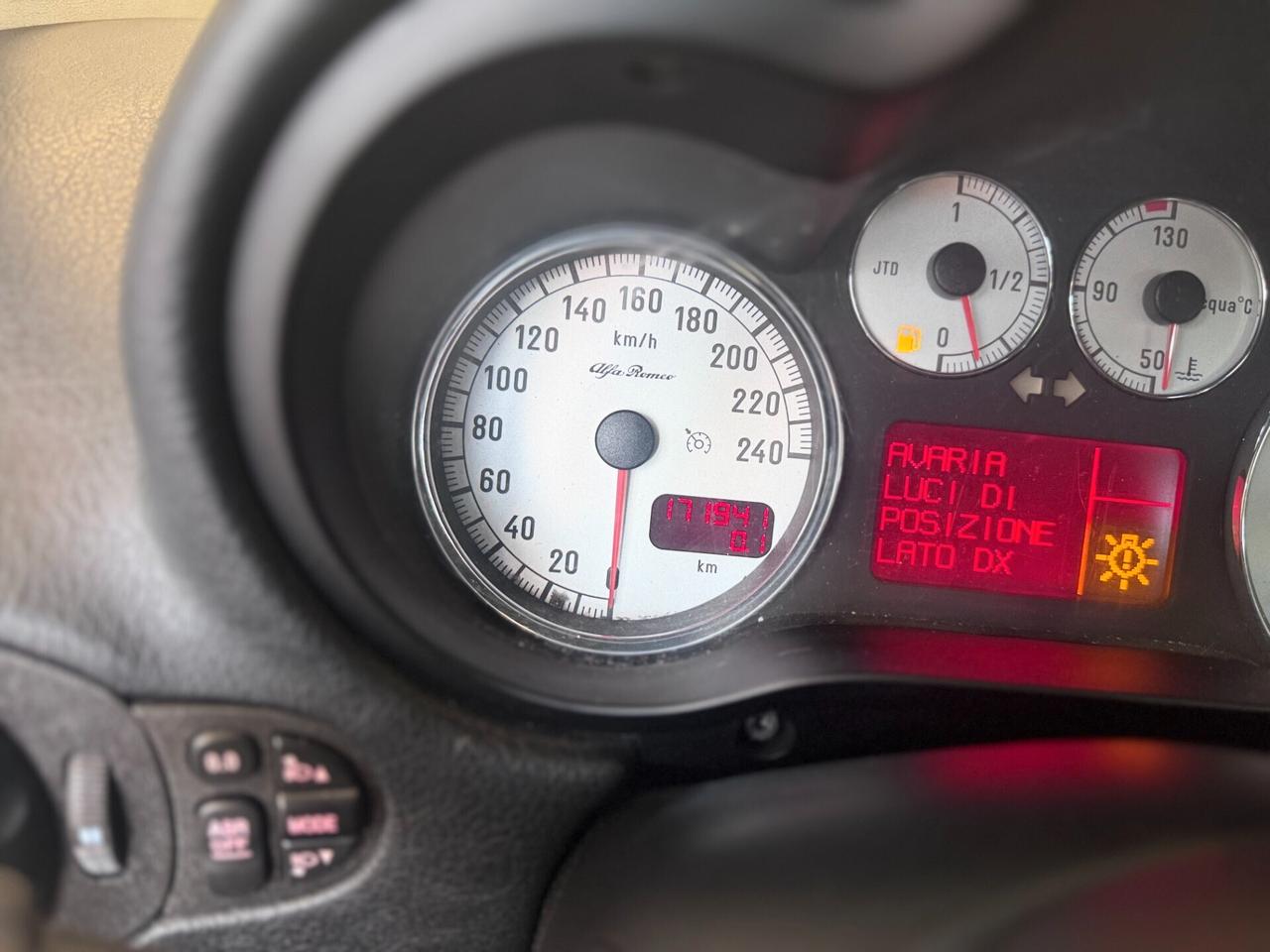 Alfa Romeo 147 1.9 JTD M-JET 16V 3 porte Exclusive