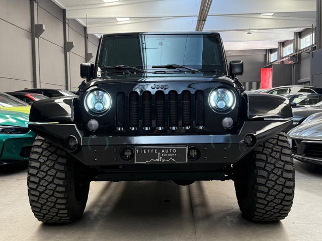 JEEP Wrangler Unlimited 2.8 CRD DPF Sahara Auto