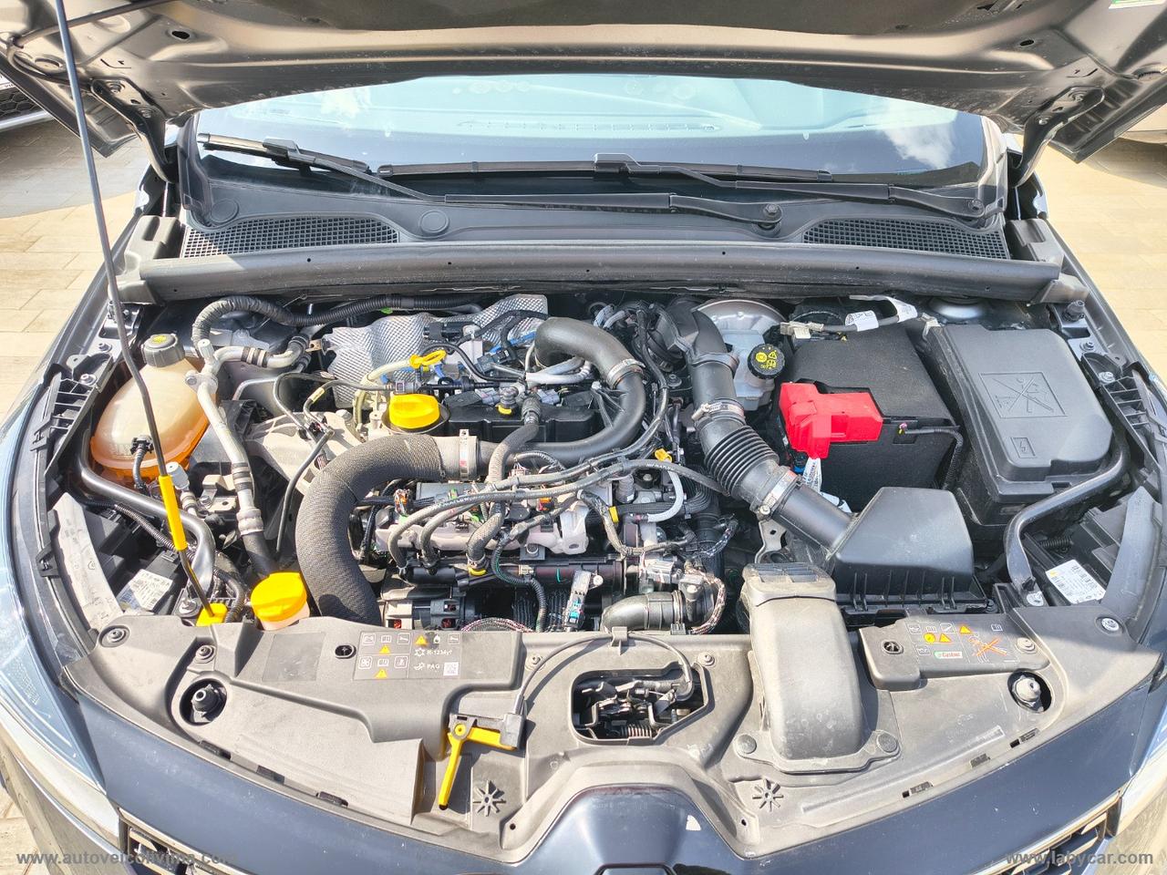 RENAULT Clio TCe 100 CV GPL Techno