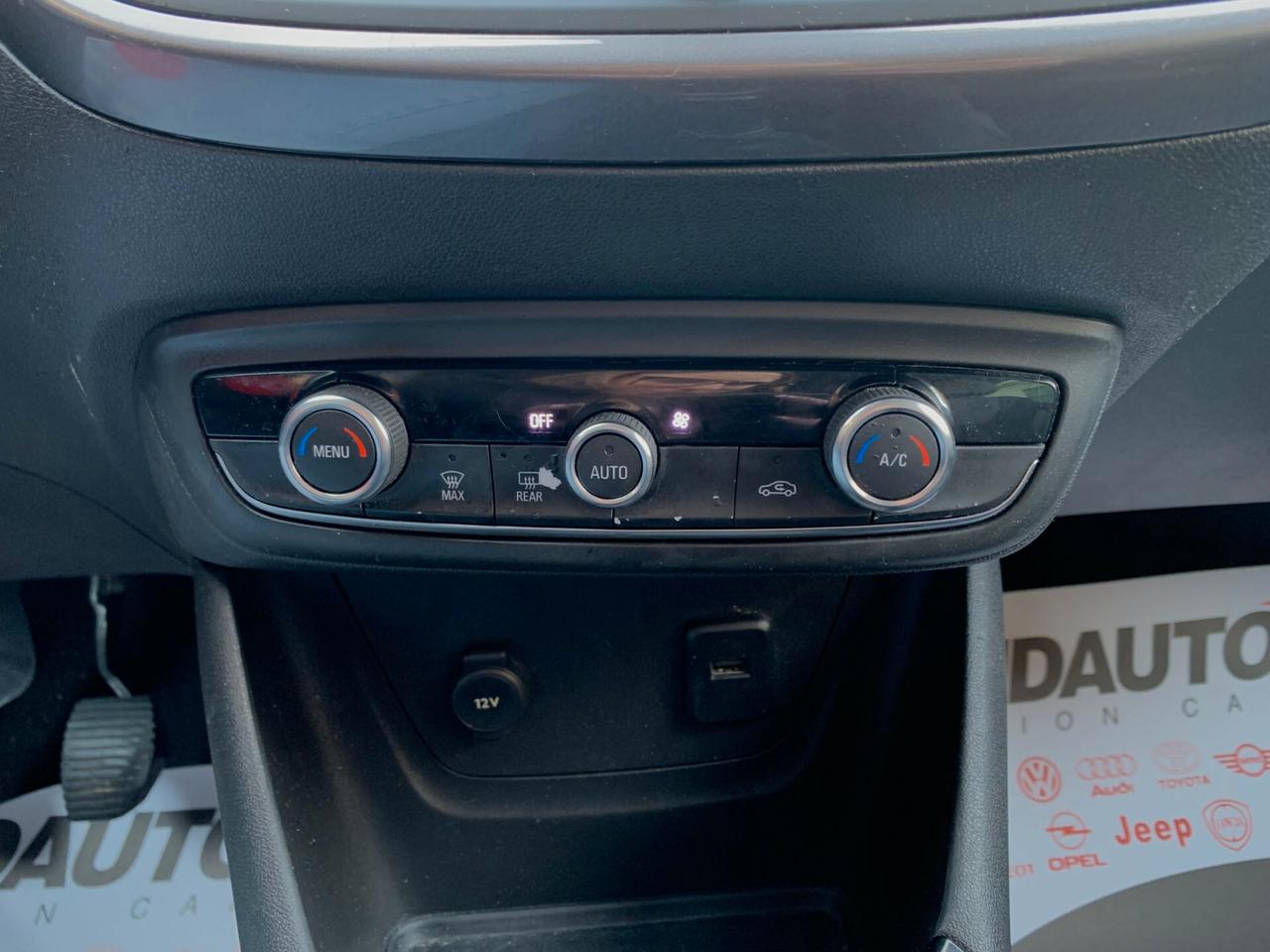 Opel Crossland X 1.2 12V