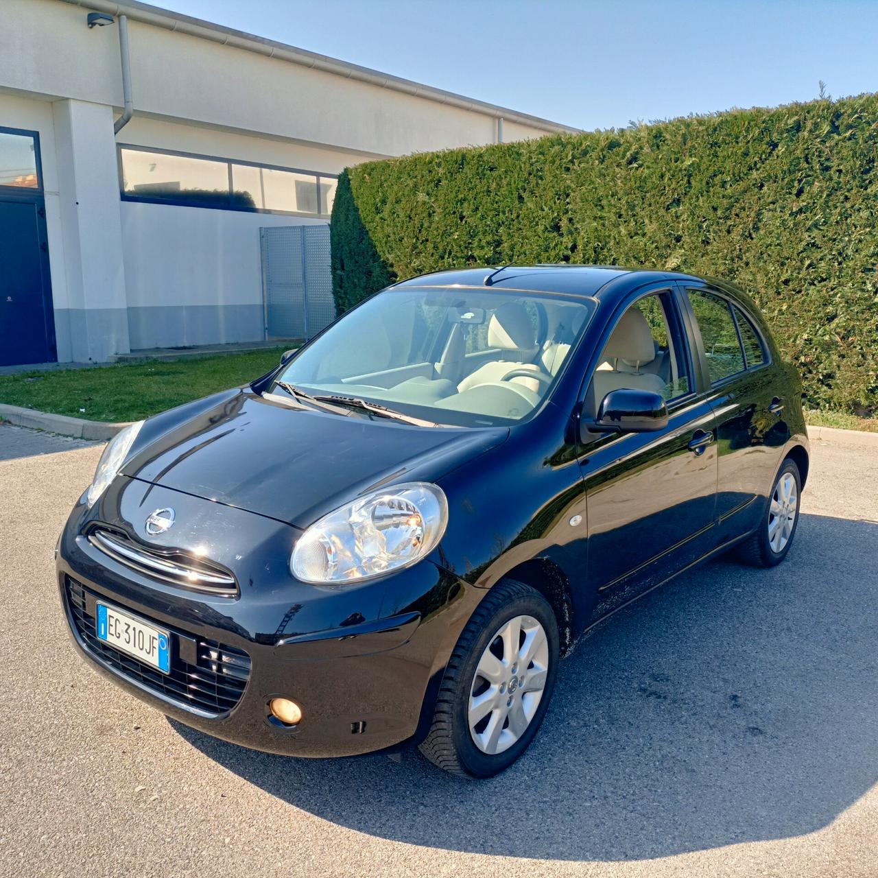 Nissan Micra 1.2 5porte neopatentati garanzia