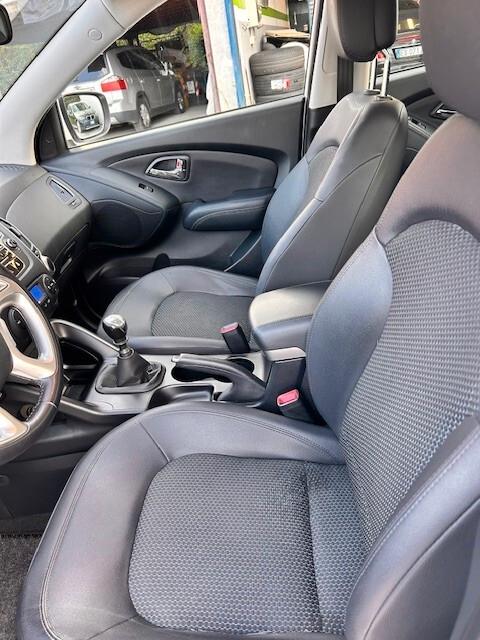 Hyundai iX35 1.7 CRDi 2WD Comfort UNICO PROP
