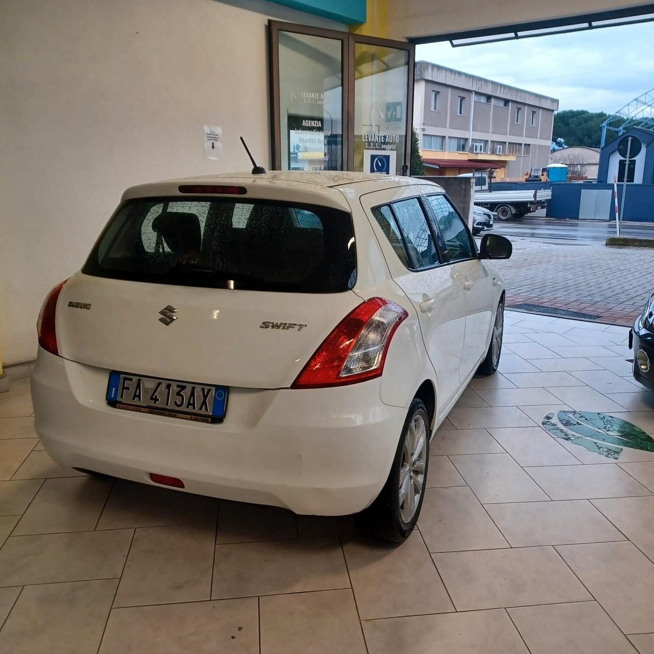 PERFETTA 24 MESI DI GARANZIA SWIFT 1.3 NEOPATENTATI