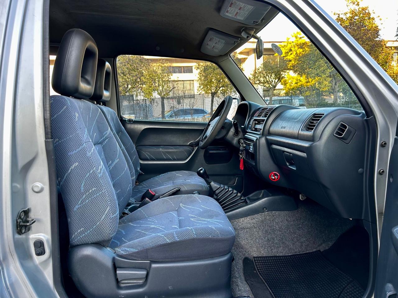 Suzuki Jimny 1.3i 16V cat 4WD JLX Special