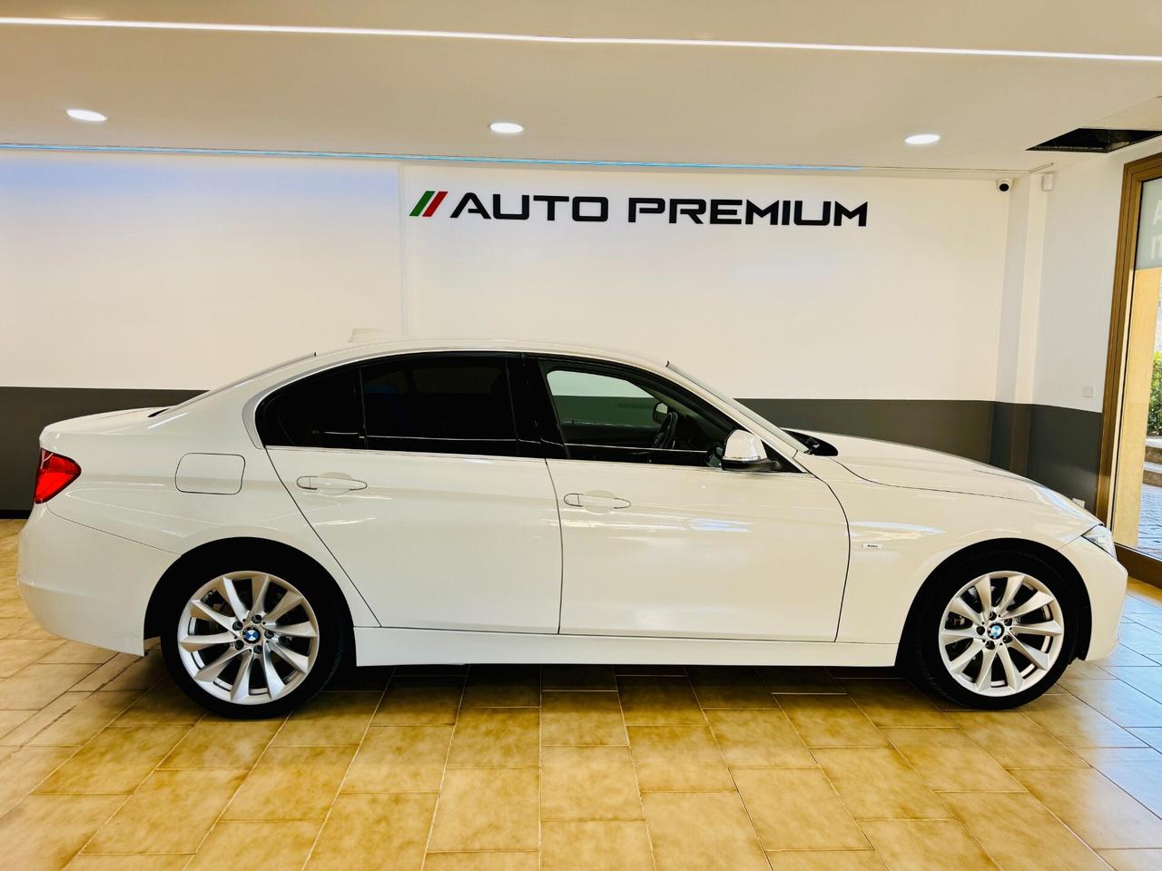 BMW 320d 184Cv - 2014 NaviPRO / LED / Automatica