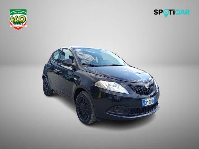 LANCIA Ypsilon 1.0 FireFly 5 porte S&S Hybrid Silver