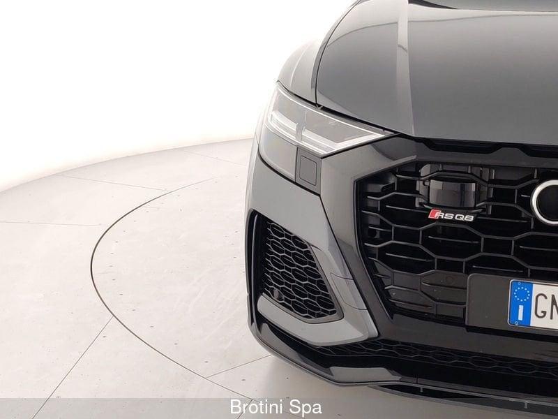Audi Q8 RS TFSI V8 quattro tiptronic