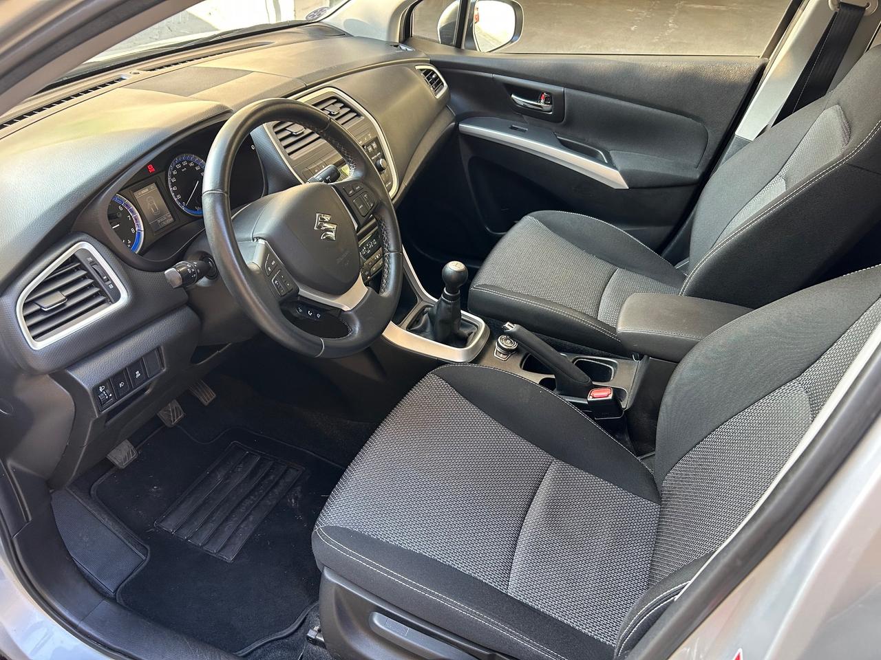 Suzuki S-Cross 1.6 VVT 4WD All Grip Style