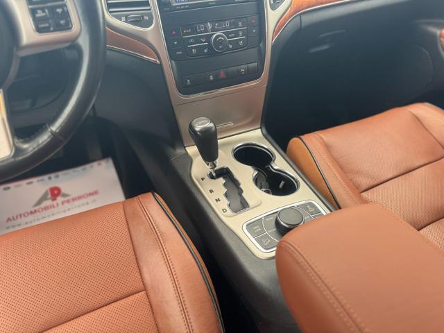 JEEP Grand Cherokee 3.0 CRD 241cv Overland (Tetto/Navi/Retro)