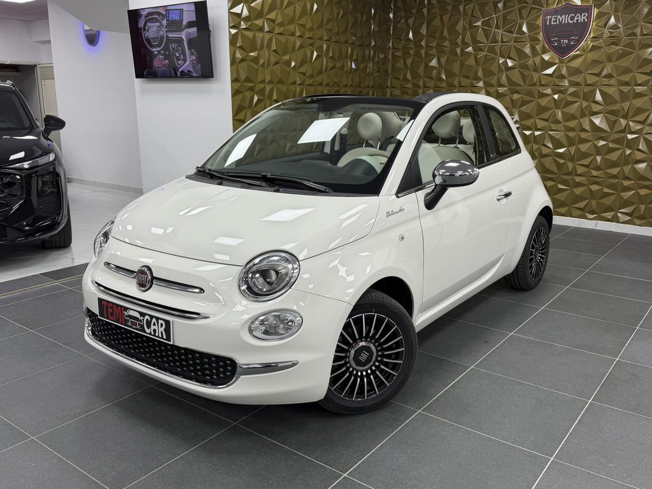 Fiat 500 C 1.0 Hybrid Dolcevita