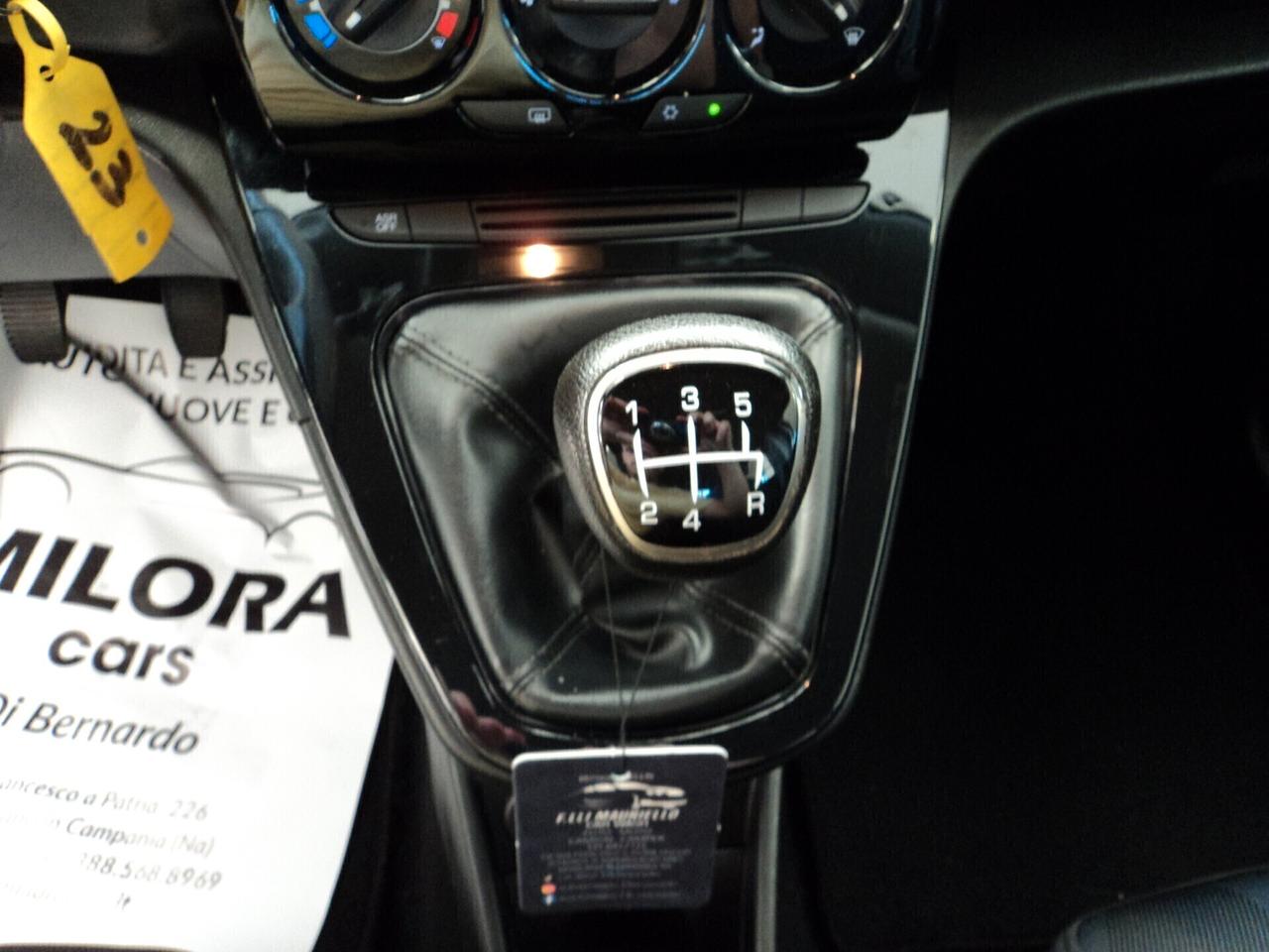 Lancia Ypsilon 1.2 69 CV 5 porte Gold