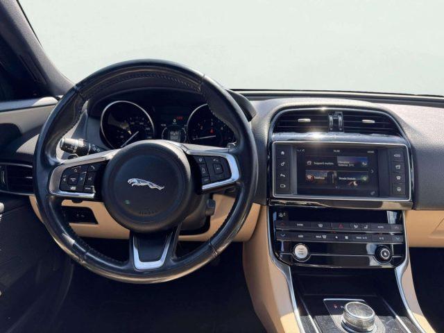 JAGUAR XE 2.0 D PURE AUTOMATICA