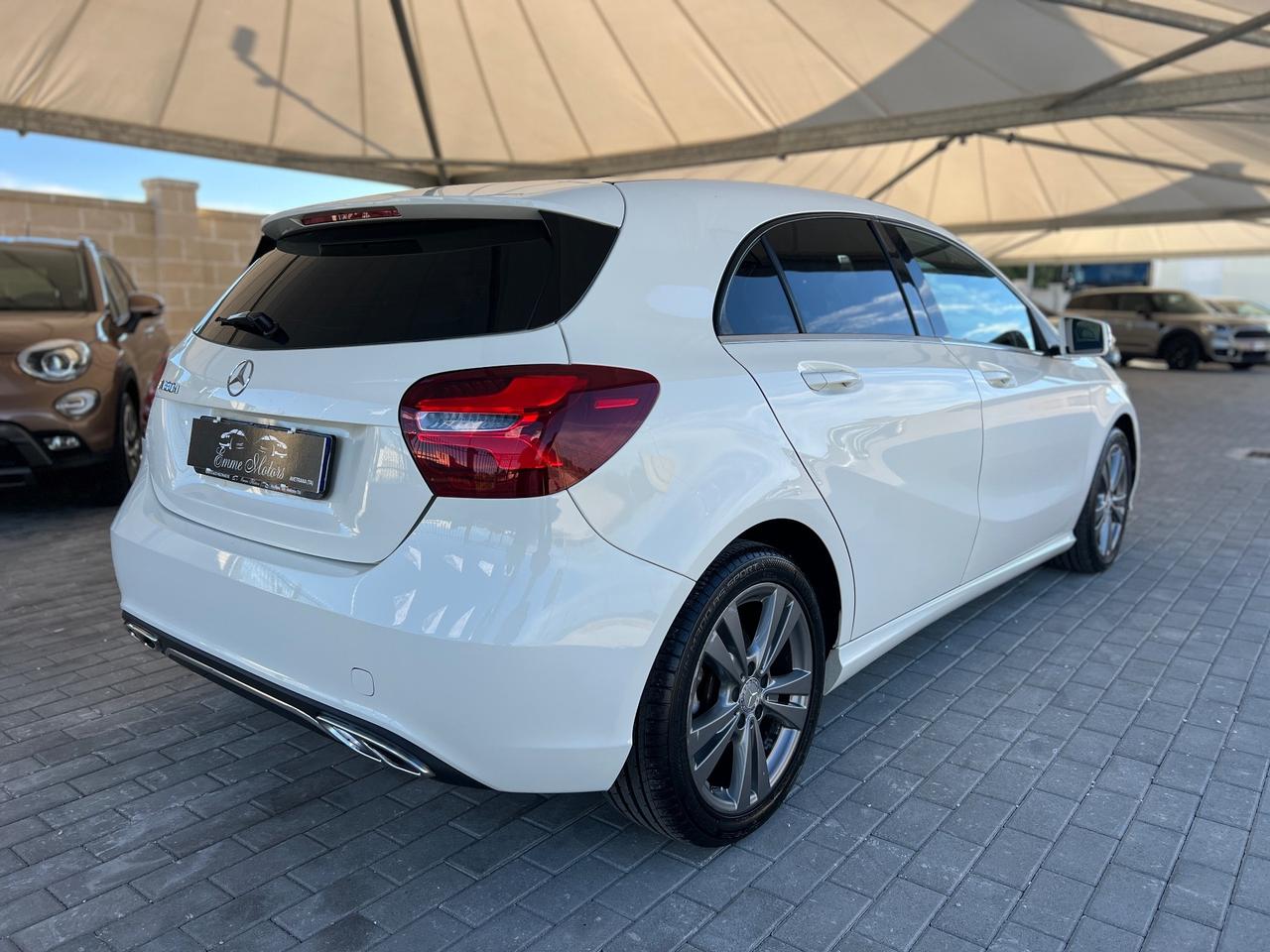 Mercedes-benz A 180 D 110 Cv Urban Style CRYSTAL GREY