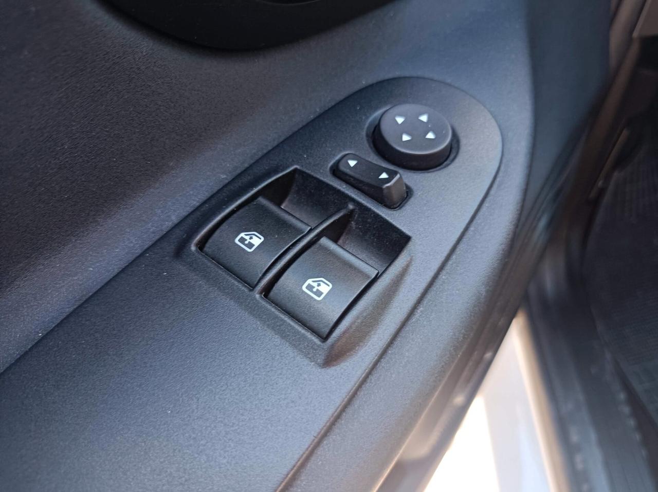 Lancia Ypsilon 1.3 MJT 16V 95 CV 5 porte S&S Gold