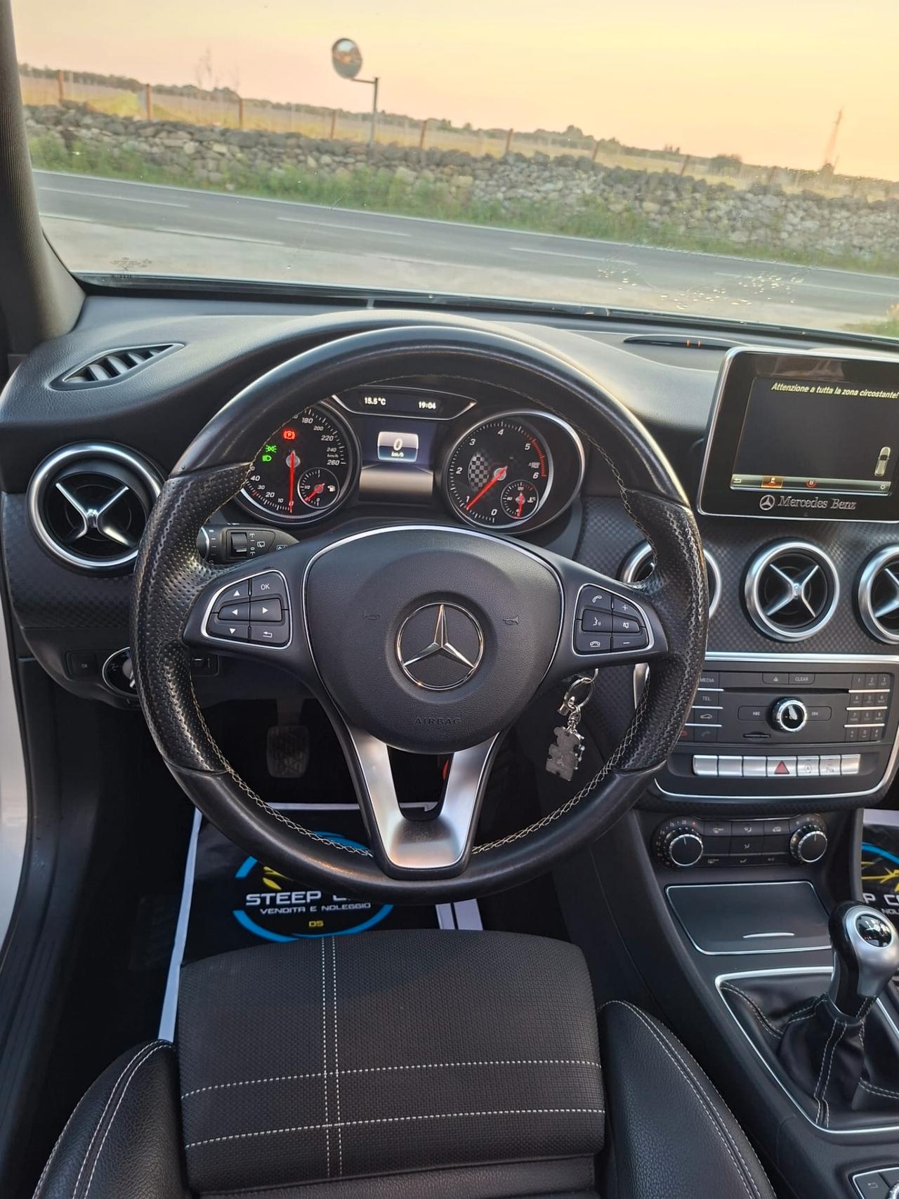 Mercedes-benz A 180 d Premium tetto apribile
