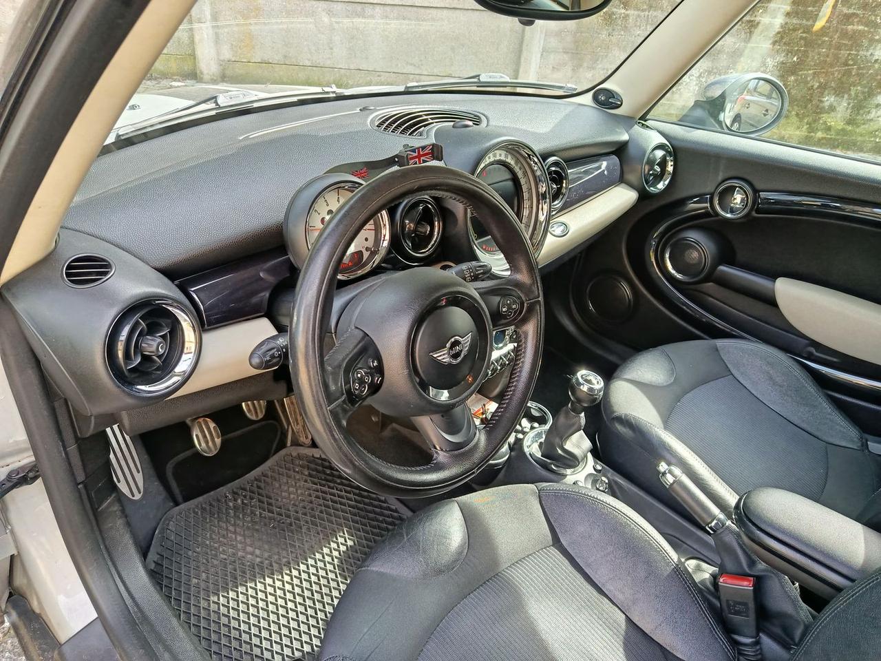 Mini Cooper SD 2.0 Hype #10162