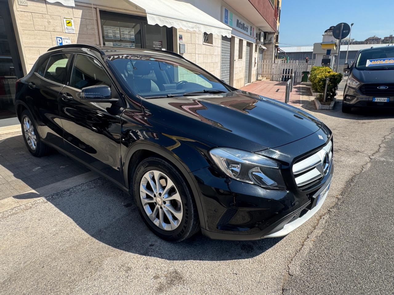 Mercedes-benz GLA 200 d Sport