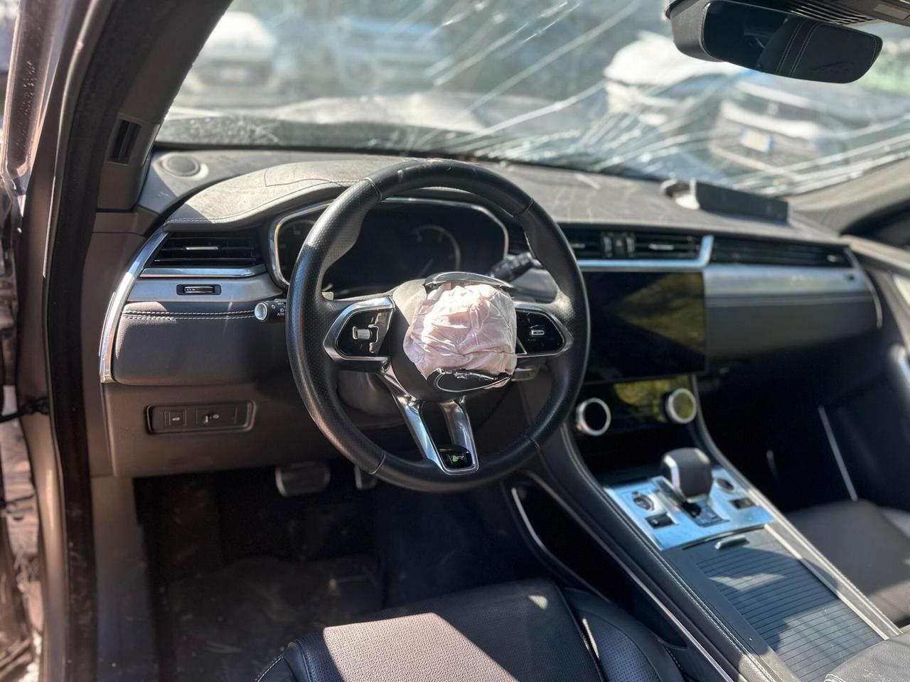 Jaguar F-Pace 2.0 D 204 CV AWD aut. R-Dynamic SE sinistrata incidentata