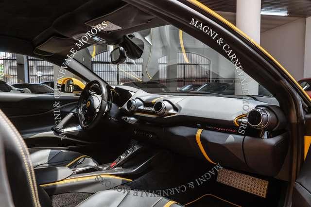 Ferrari 812 SUPERFAST|GIALLO TRIPLOSTRATO|LIFT SYS|CARBON+LEDS