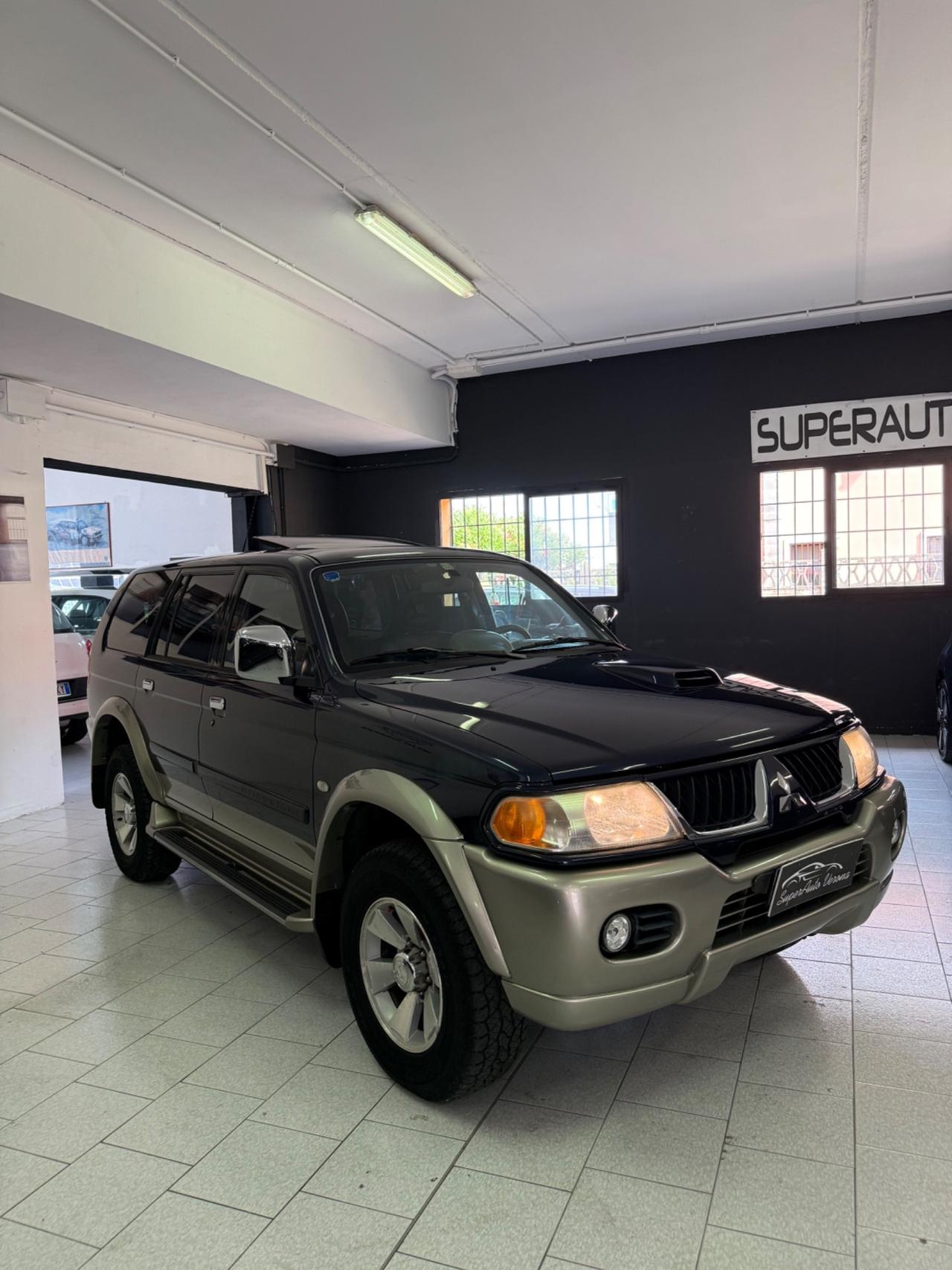 Mitsubishi Pajero Sport 2.5 TDI Instyle