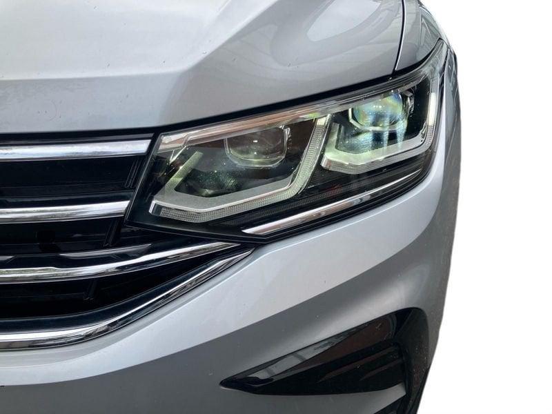 Volkswagen Tiguan 2.0 TSI Elegance DSG 4MOTION