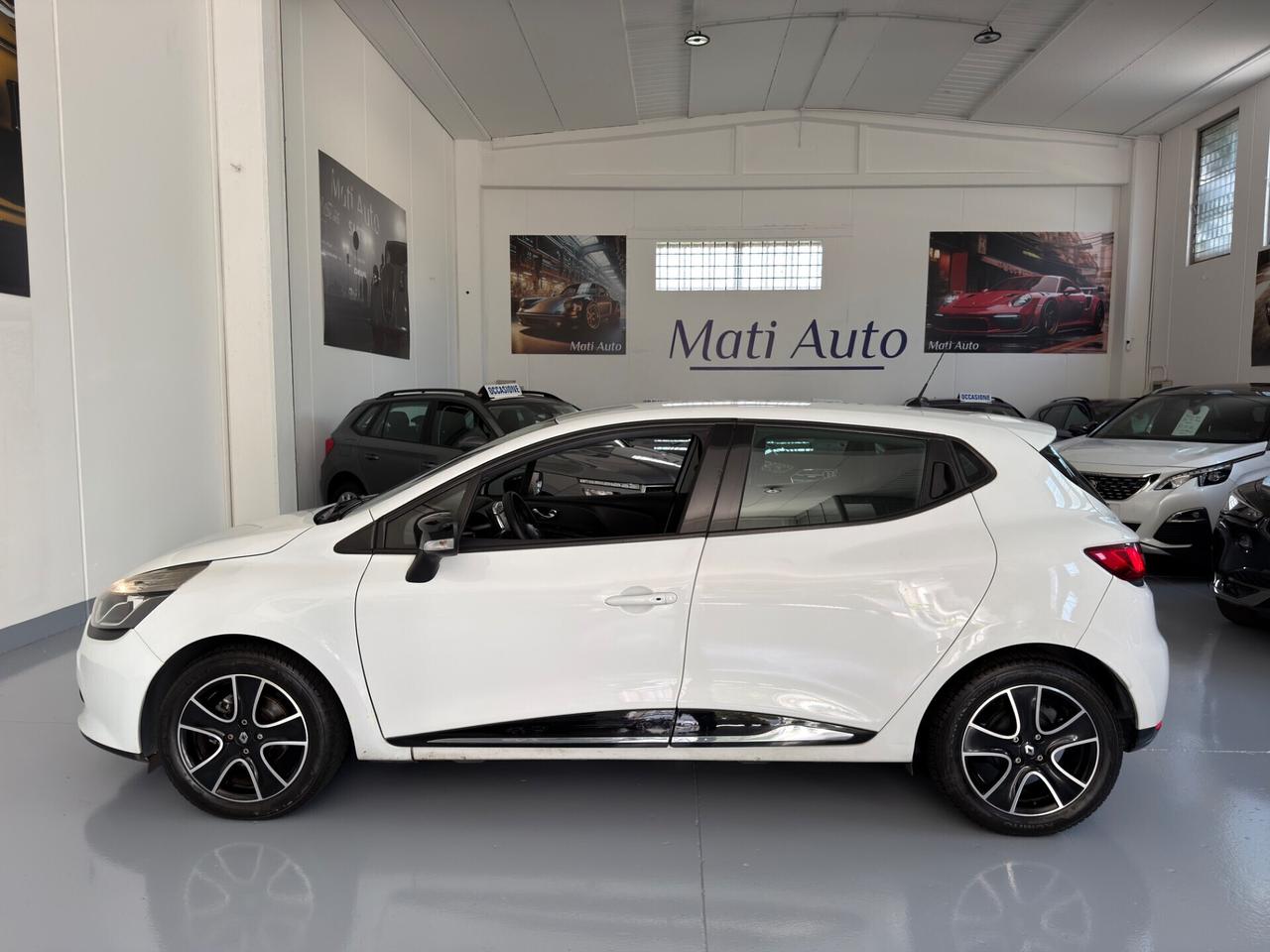 Renault Clio 1.2 75CV 5 porte Wave