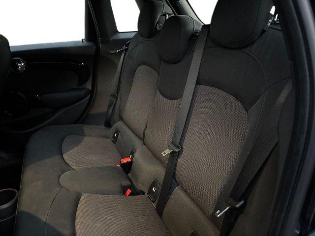 MINI Cooper 1.5 Cooper Camden 5 porte