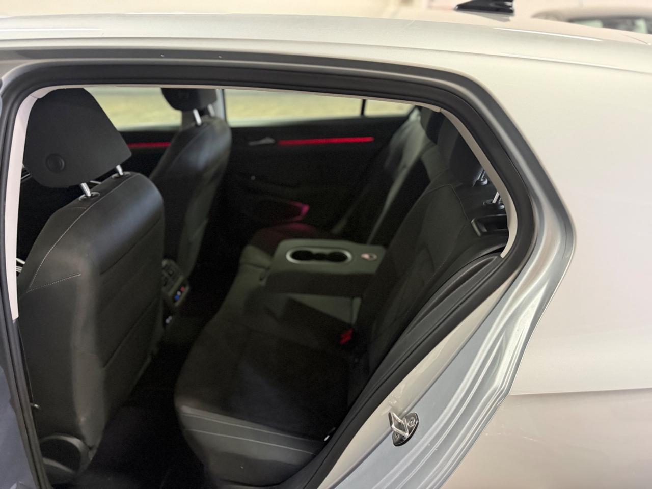 Volkswagen Golf 1.5 TSI EVO ACT R-Line