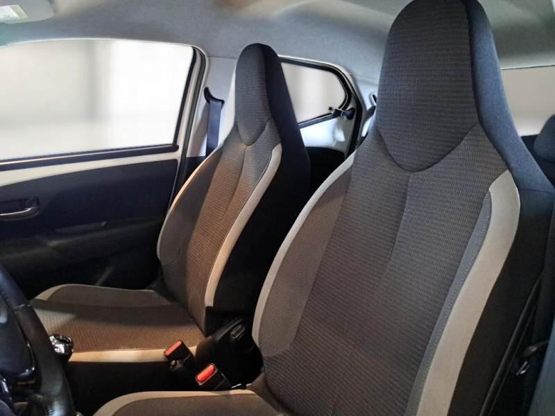 Toyota Aygo Connect 1.0 VVT-i 72 CV 5 porte x-cool