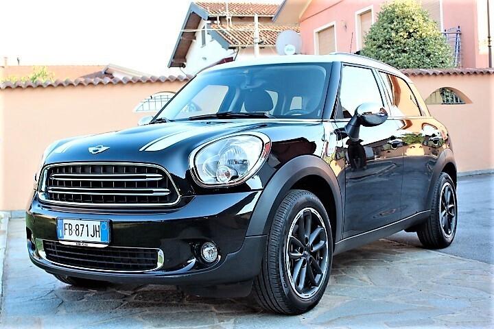 Mini Cooper S Countryman ESTETICA DA CONCORSO TETTO BIANCO CERCHI LEGA 17"