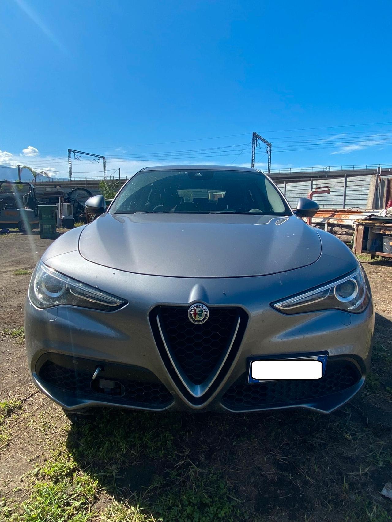 Alfa Romeo Stelvio Business 2020 2.2 160CV MOTORE ROTTO