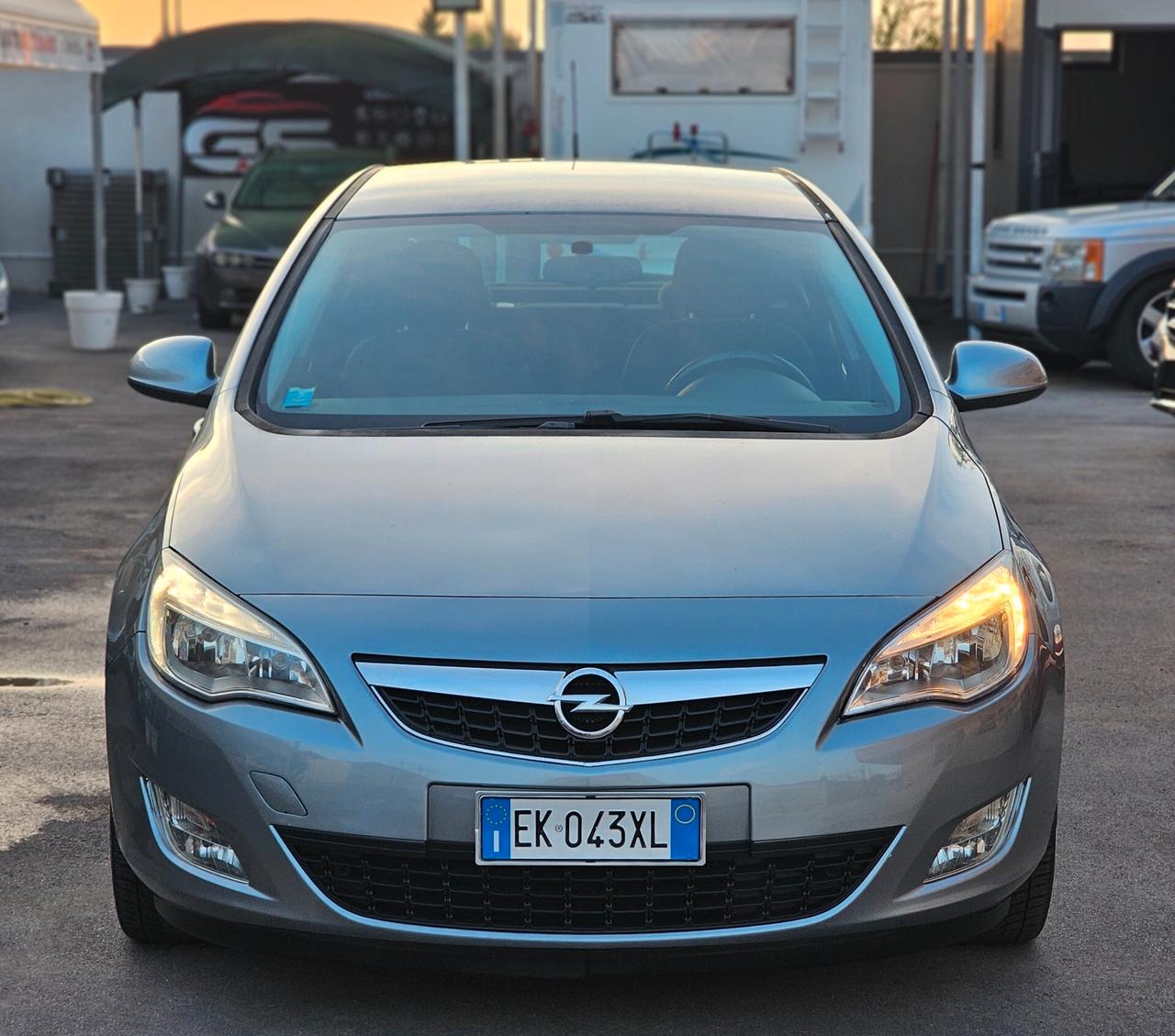 Opel Astra 1.7 CDTI 110CV 5 porte Elective