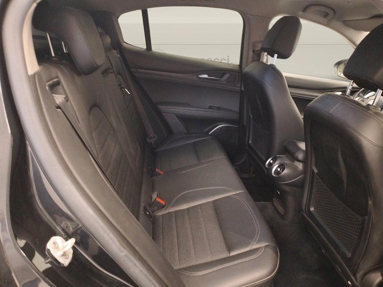 Alfa Romeo Stelvio 2.2 Turbodiesel 210 CV AT8 Q4 Executive
