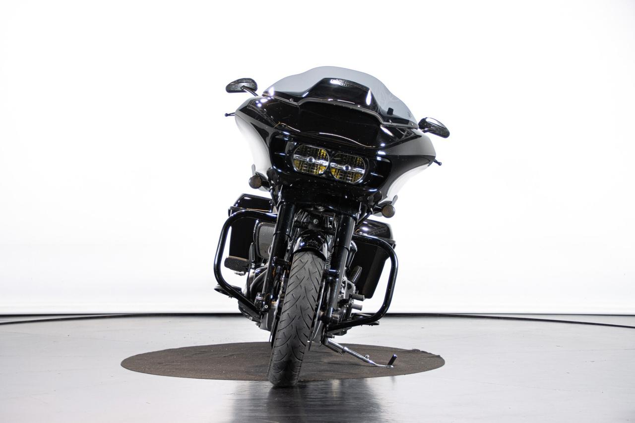 2019 HARLEY DAVIDSON ROAD GLIDE RDS02037