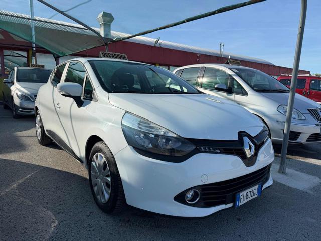 RENAULT Clio 1.2 75 CV 5 porte Duel