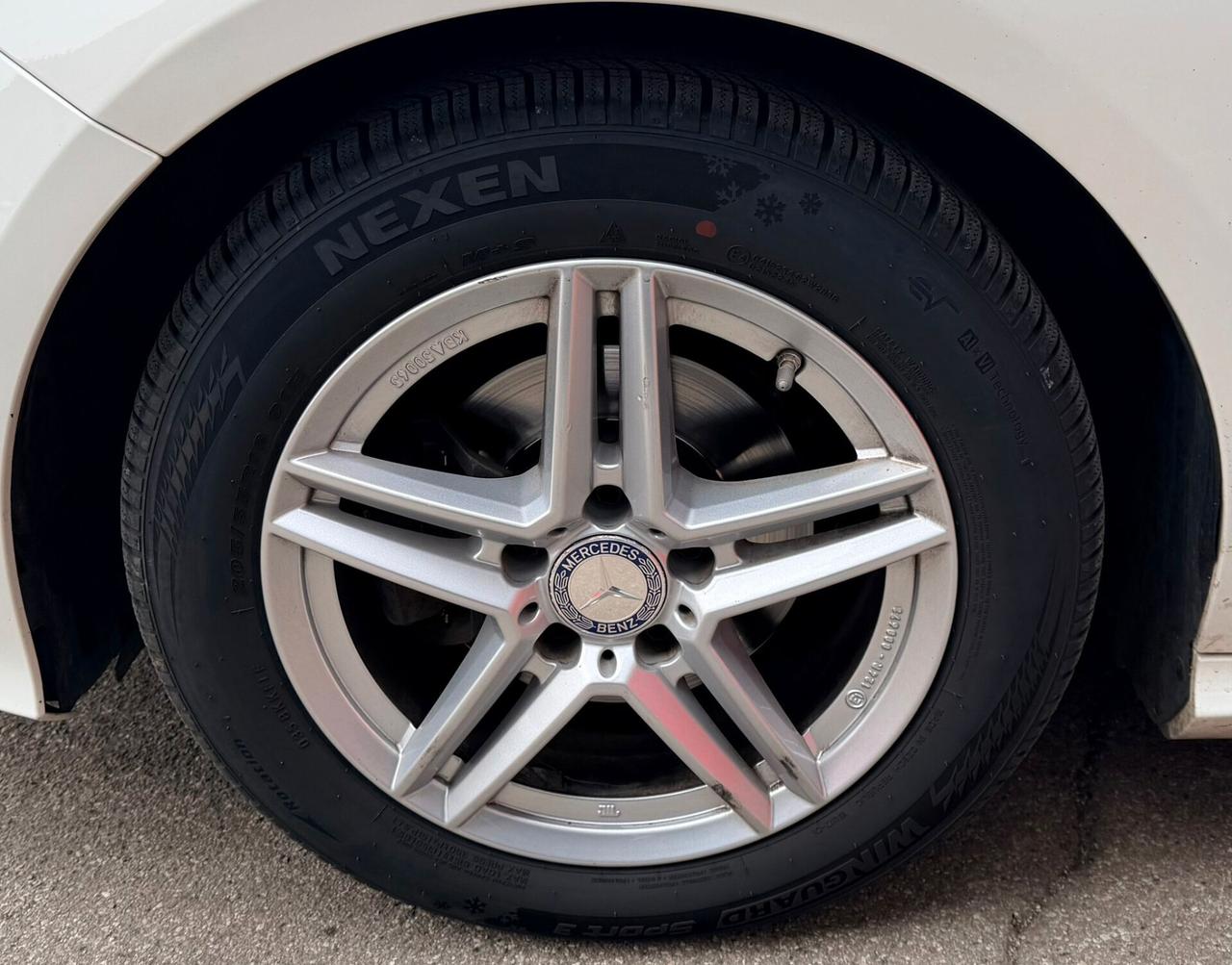 Mercedes-benz A 180 d Automatic Premium