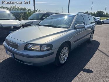 VOLVO V70 V70 II 2000 2.4 d5 Optima