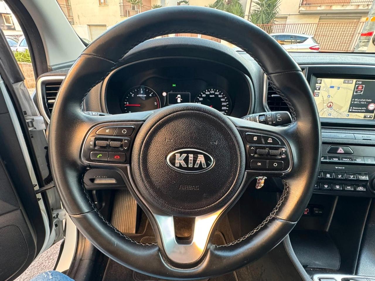 KIA SPORTAGE 1.7 CRDI 115 CV. CLASS NAVI+CERCHI+RETROCAMERA