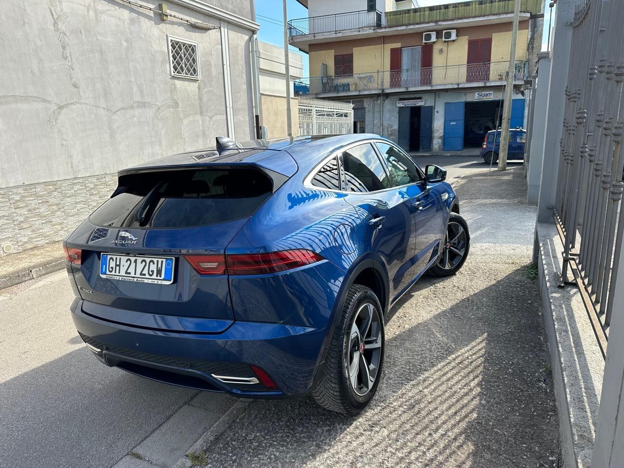 Jaguar E-Pace 2.0D 163 CV 2022 R-Dynamic HSE