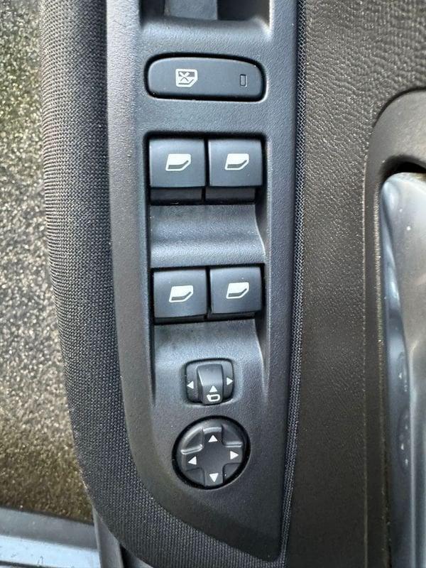 Peugeot 208 208 1.2 s&s 75cv my20 x neopatentati