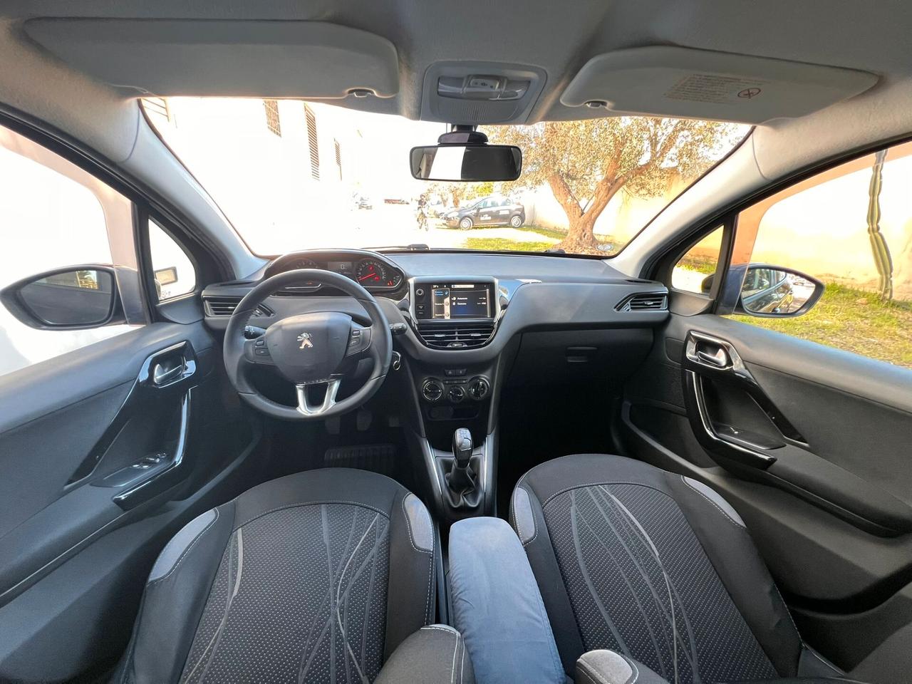 Peugeot 208 1.2 VTi 82 CV 3 porte Allure