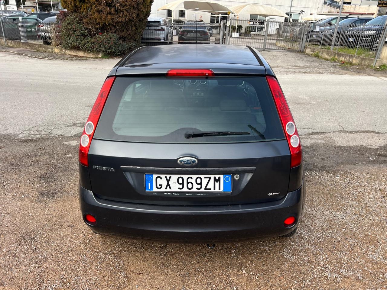 Ford Fiesta 1.4 16V 5p. Ghia