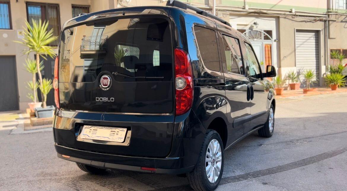 FIAT DOBLO' - ANNO 2012 - Cc 2.0 - Cv 135