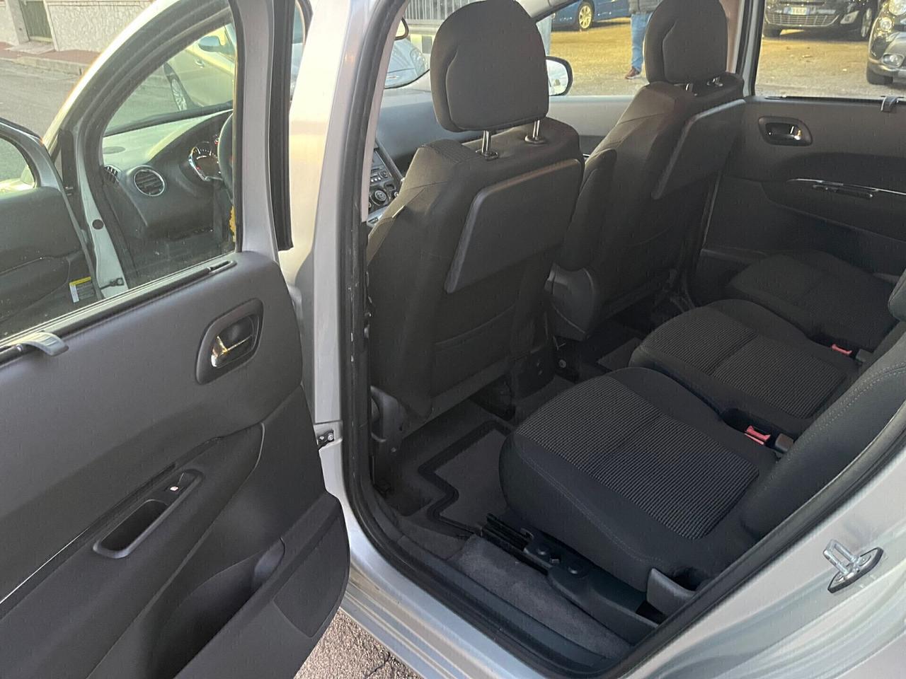 Peugeot 5008 2.0 HDi 150CV Tecno 2010