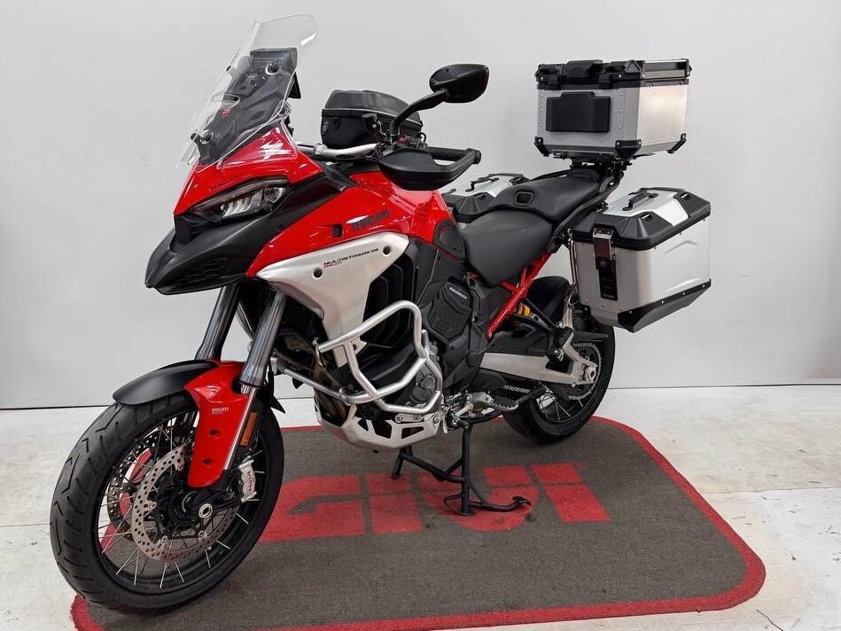 Ducati Multistrada V4 RALLY TRAVEL & RADAR DA 270 € AL MESE – SENZA ANTICIPO