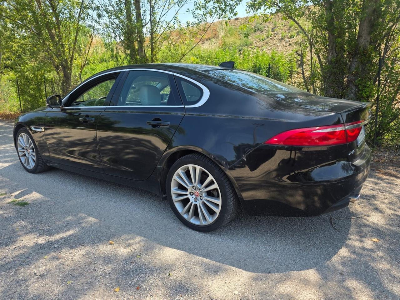Jaguar XF 2.0 D 240 CV AWD aut. Portfolio