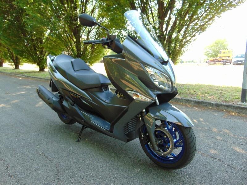 Suzuki Burgman 400 ABS